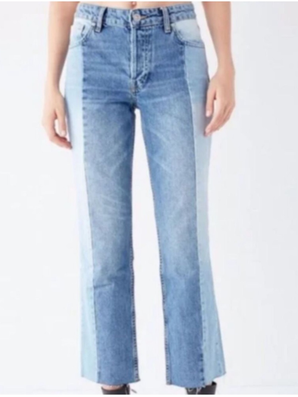 BDG Urban Outfitters Jessye Two-Tone
Patchwork Jeans Blue Size 27